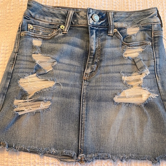 American Eagle Jean Skirt - Picture 1 of 4